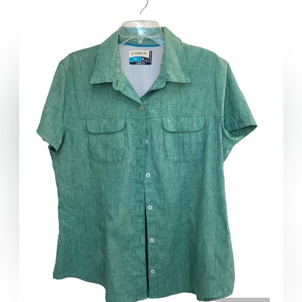 MAGELLAN Outdoors Women’s Fish Gear Size XL. Classic Fit